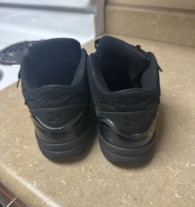 Kobe 4 Gift Of Mamba