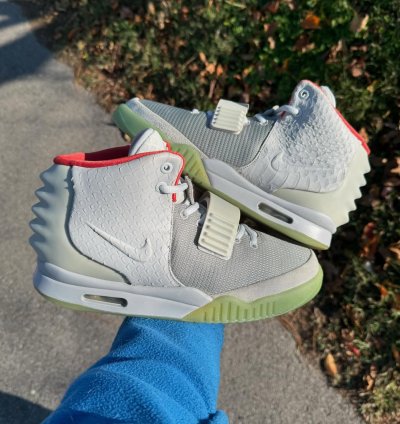 Nike Air Yeezy 2 Pure Platinum