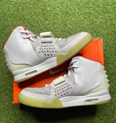 Nike Air Yeezy 2 Pure Platinum