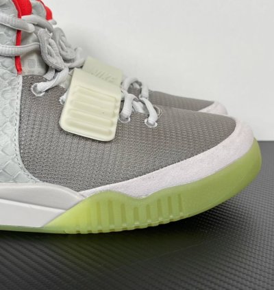 Nike Air Yeezy 2 Pure Platinum