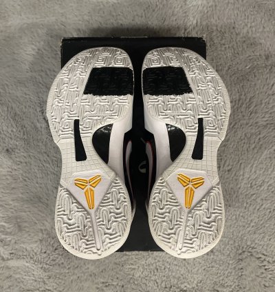 Kobe 5 Protro Alternate Bruce Lee