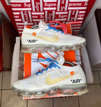 Nike Off-white Vapormax Part 2 - Sz 9 5