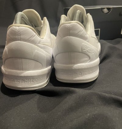 Kobe 6 Halo