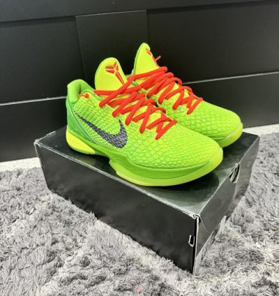 Kobe 6 Protro Grinch 2020