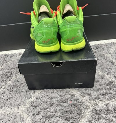 Kobe 6 Protro Grinch 2020