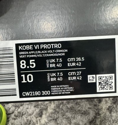Kobe 6 Protro Grinch 2020