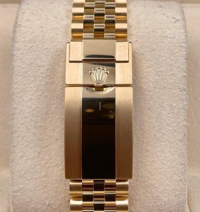 Rolex Gmt-master Ii 126718grnr Yellow Gold Jubilee Bracelet Unworn 2025