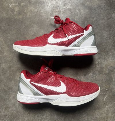 Kobe 6 Varsity Red 2011 Retro Basketball Sneakers