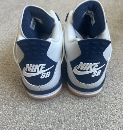Nike Sb Air Jordan 4