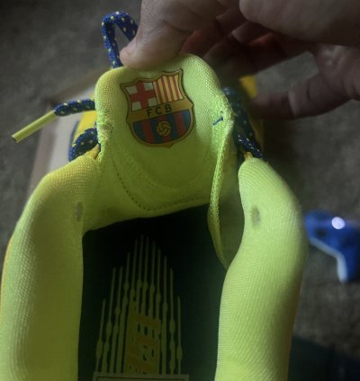 Kobe 7 Barcelona Size 10 5