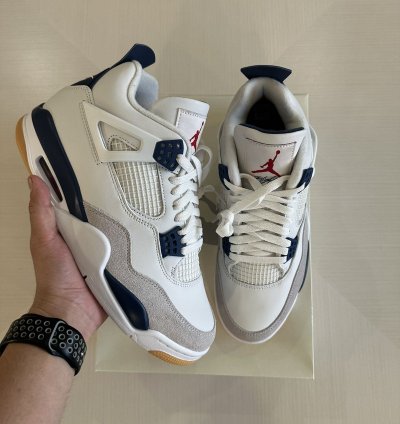 Nike Sb Air Jordan 4 Order Size 9 5 New Dr5415-100 In Hand