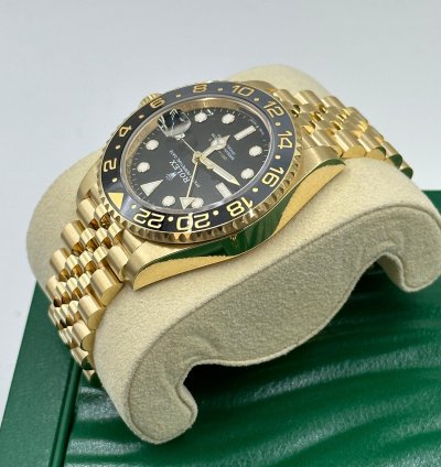 Rolex Gmt-master Ii 18 Ct Yellow Gold Black Dial Jubilee