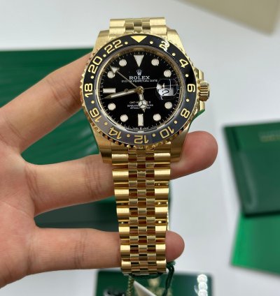 Rolex Gmt-master Ii 18 Ct Yellow Gold Black Dial Jubilee