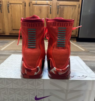 Kobe 9 Christmas 2014