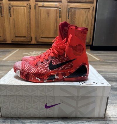 Kobe 9 Christmas 2014