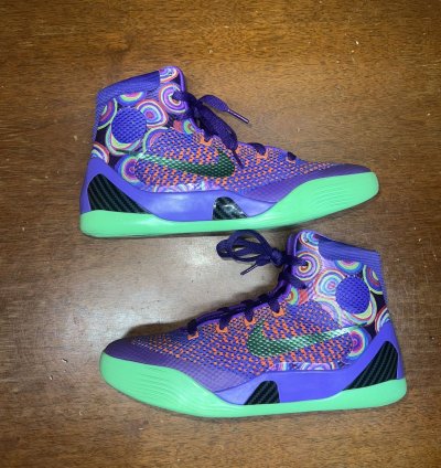 Kobe 9 Elite Gs Purple Venom Size 6 5y