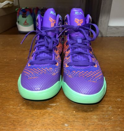 Kobe 9 Elite Gs Purple Venom Size 6 5y