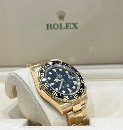 Rolex Gmt-master Ii 2018 Yellow Gold Gmt-master Ii Black Dial Discontinued Unworn Box And Papers 116718ln