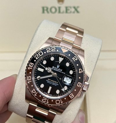 Rolex Gmt-master Ii 2022 Rose Gold Gmt-master Ii Root Beer Unworn Box And Papers 126715chnr