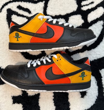 Nike Sb Dunk Low Raygun