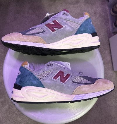 New Balance 990v2 Multicolor