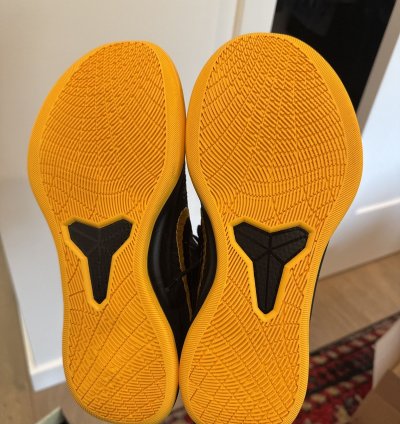 Kobe Ad Bm