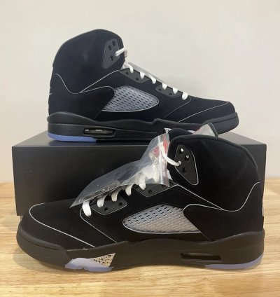 Air Jordan 5 Retro Og Black Metallic Reimagined