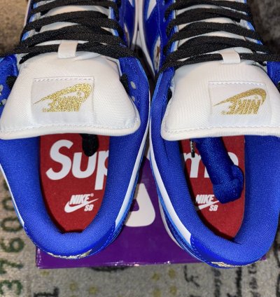 Nike Sb Dunk Low Supreme Stars Hyper Royal 2021