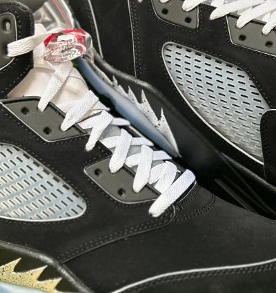 Air Jordan 5 Retro Og Black Metallic Reimagined