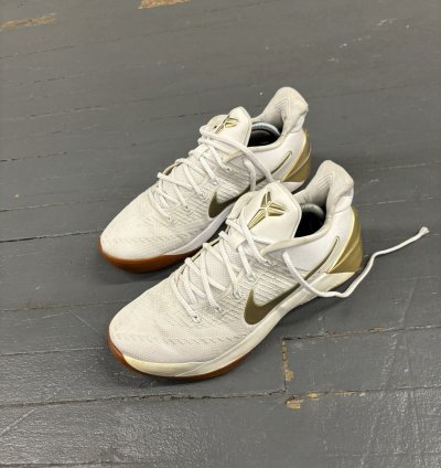 Kobe Big Stage Sneakers