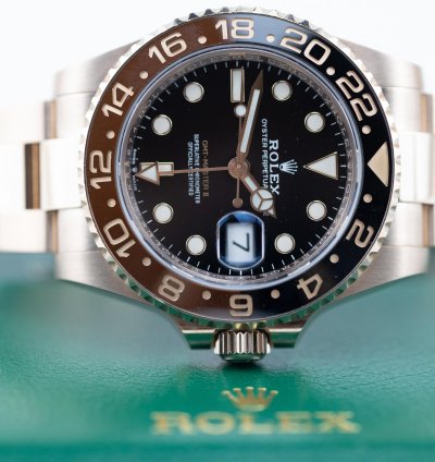 Rolex Gmt-master Ii 2023 Gmt-master Ii 40mm Black Dial Rose Gold Case Oyster Bracelet 126715chnr