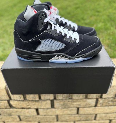 Air Jordan 5 Retro Og Black Metallic Reimagined