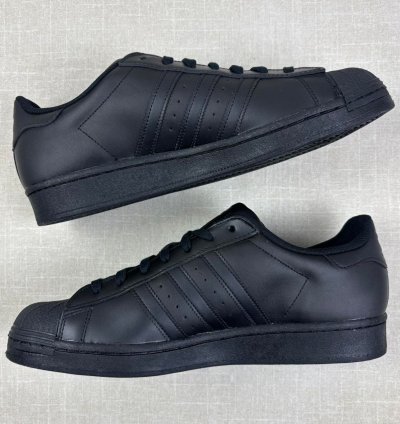 Adidas Superstar Triple Black 13m