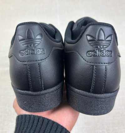 Adidas Superstar Triple Black 13m