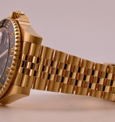 Rolex Gmt-master Ii 2023 Gmt-master Ii Yellow Gold Zombie Unworn 126718grnr Unworn
