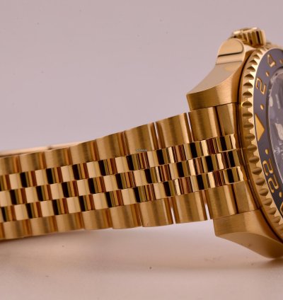 Rolex Gmt-master Ii 2023 Gmt-master Ii Yellow Gold Zombie Unworn 126718grnr Unworn