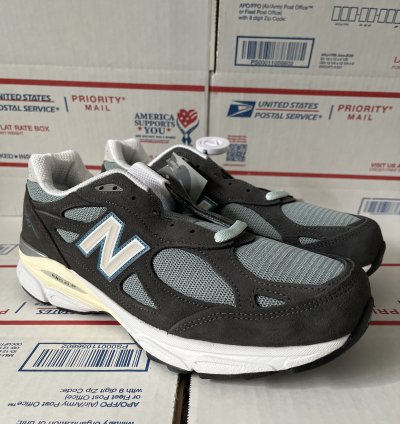 New Balance 990v3 Miusa Kith Steel Blue