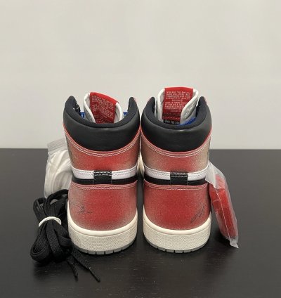 Jordan 1 Retro High Trophy Room Chicago friends And Family w Blue Laces