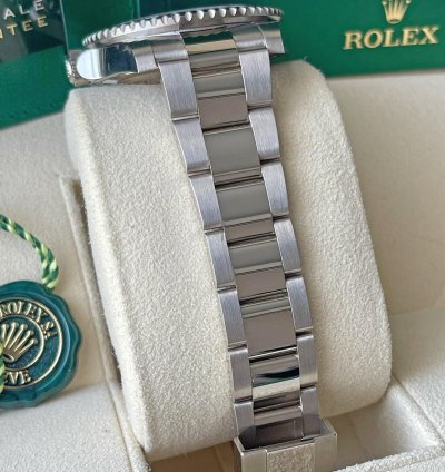 Rolex Gmt-master Ii 2024 New And Unworn White Gold Blue Dial 126719blro Complete
