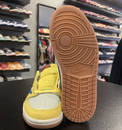 Air Jordan 1 Retro Low Og Sp Travis Scott Canary