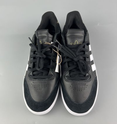 Adidas Tyshawn Low Sneakers Size Us 11