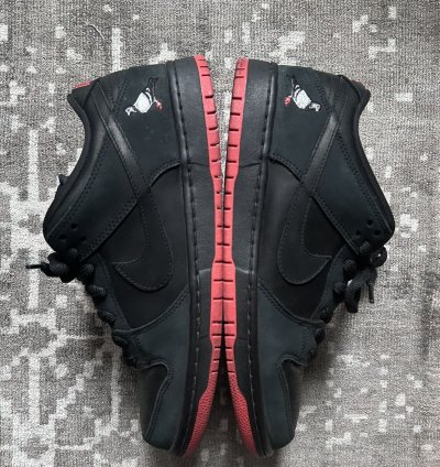 Nike Sb Jeff Staples Dunk Low Black Pigeon