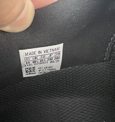 Adidas Tyshawn Low Sneakers Size Us 11