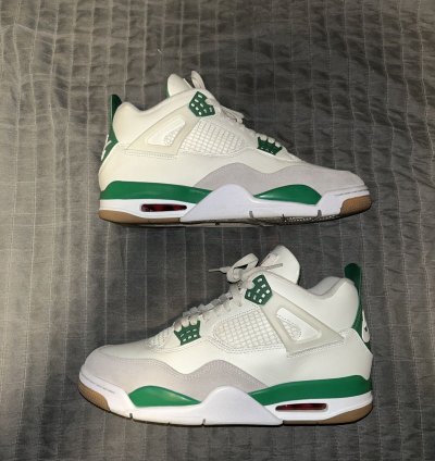 Nike Sb Jordan 4