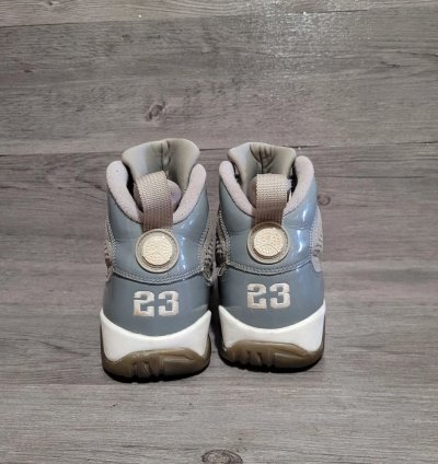 Air Jordan 9 Retro Cool Grey