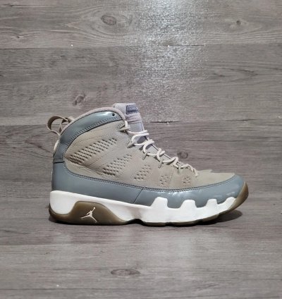Air Jordan 9 Retro Cool Grey