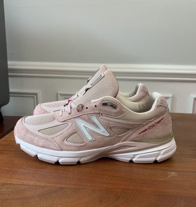 New Balance 990v4 Susan Komen Pink Ribbon Size 10 5
