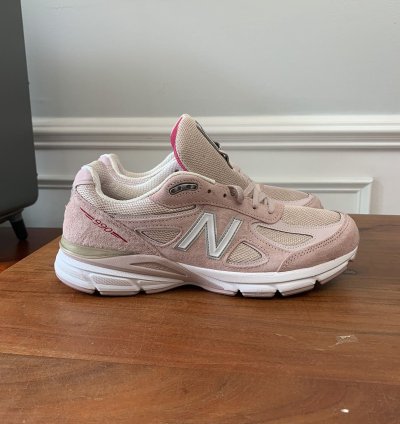 New Balance 990v4 Susan Komen Pink Ribbon Size 10 5