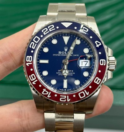 Rolex Gmt-master Ii 40mm Blue Dial