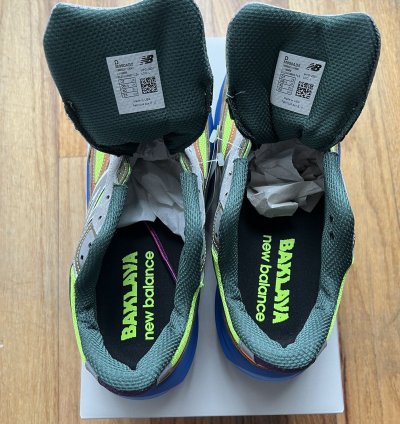 New Balance 990v6 - Baklava